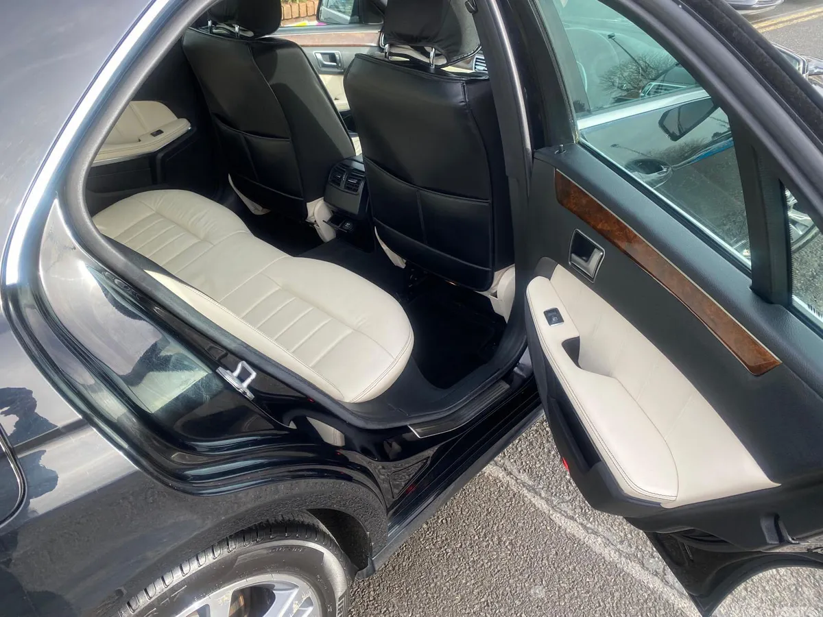 Mercedes-Benz E-Class Saloon, Diesel, 2014, Black