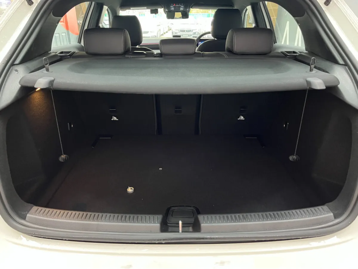 Mercedes-Benz A-Class Hatchback, Diesel, 2024, White