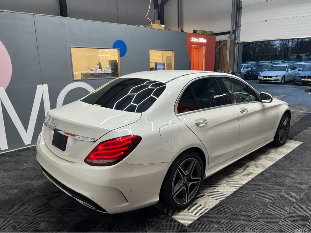 Mercedes-Benz C-Class Hatchback, Diesel, 2018, White