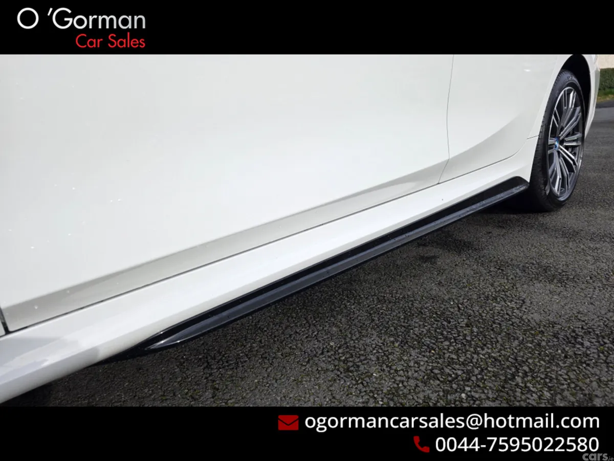 BMW 3-Series Saloon, Petrol Plug-in Hybrid, 2022, White