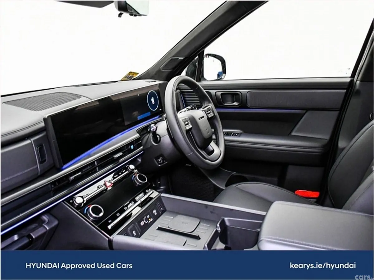 Hyundai Santa Fe SUV, Petrol Plug-in Hybrid, 2025, Black
