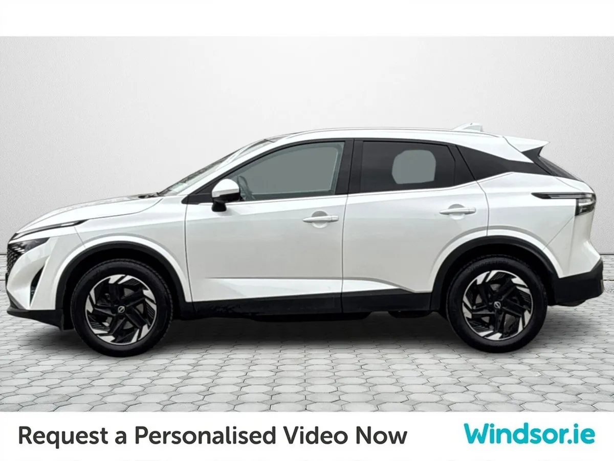 Nissan Qashqai MPV, Petrol, 2025, White