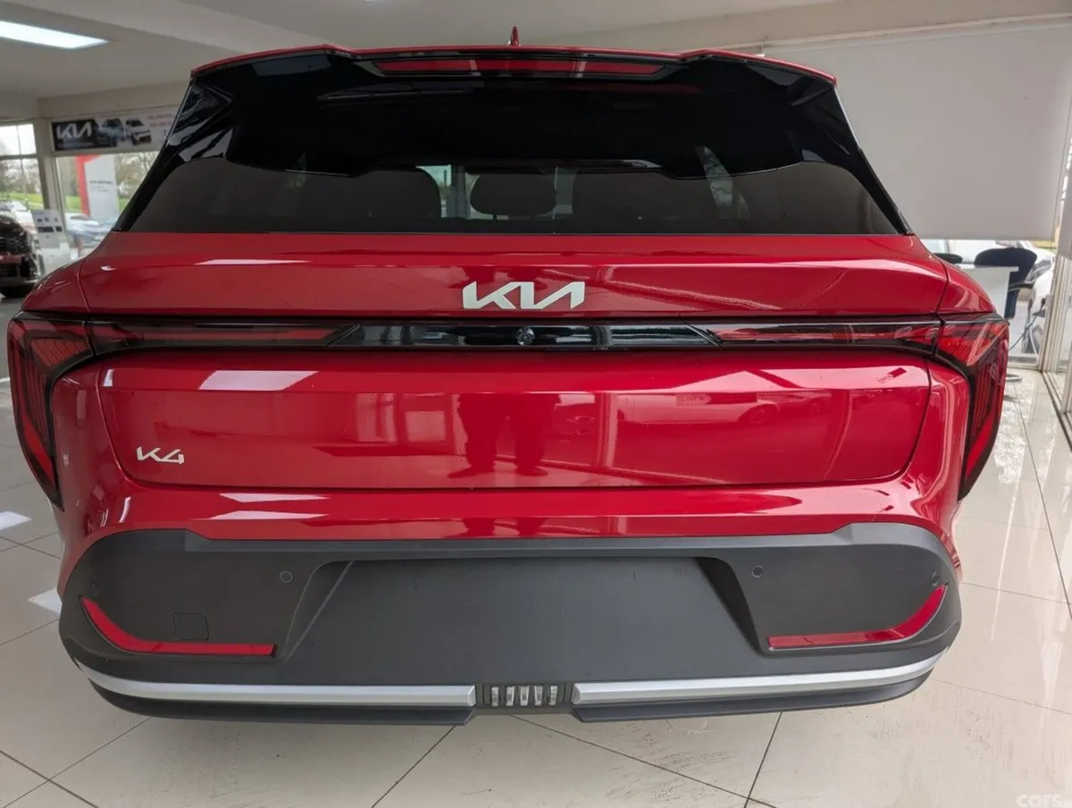 Kia K4 Hatchback, Petrol, 2027, Red