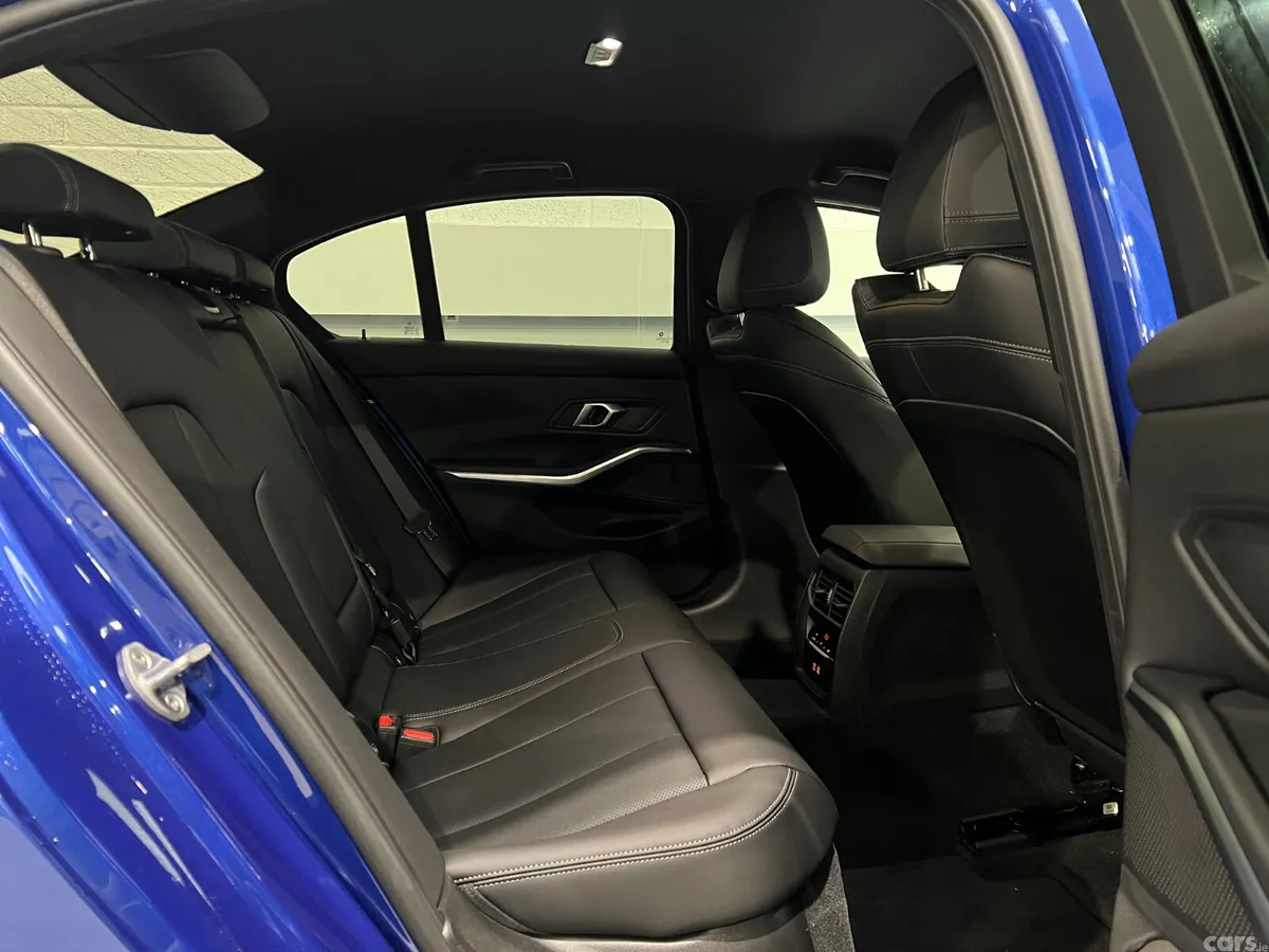 BMW 3-Series Saloon, Petrol Plug-in Hybrid, 2025, Blue