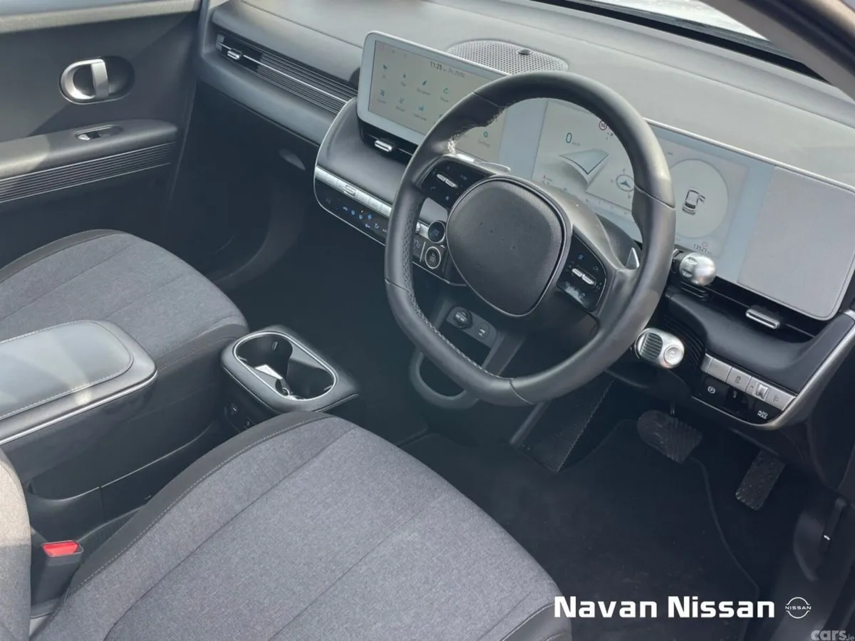 Hyundai IONIQ 5 MPV, Electric, 2023, White