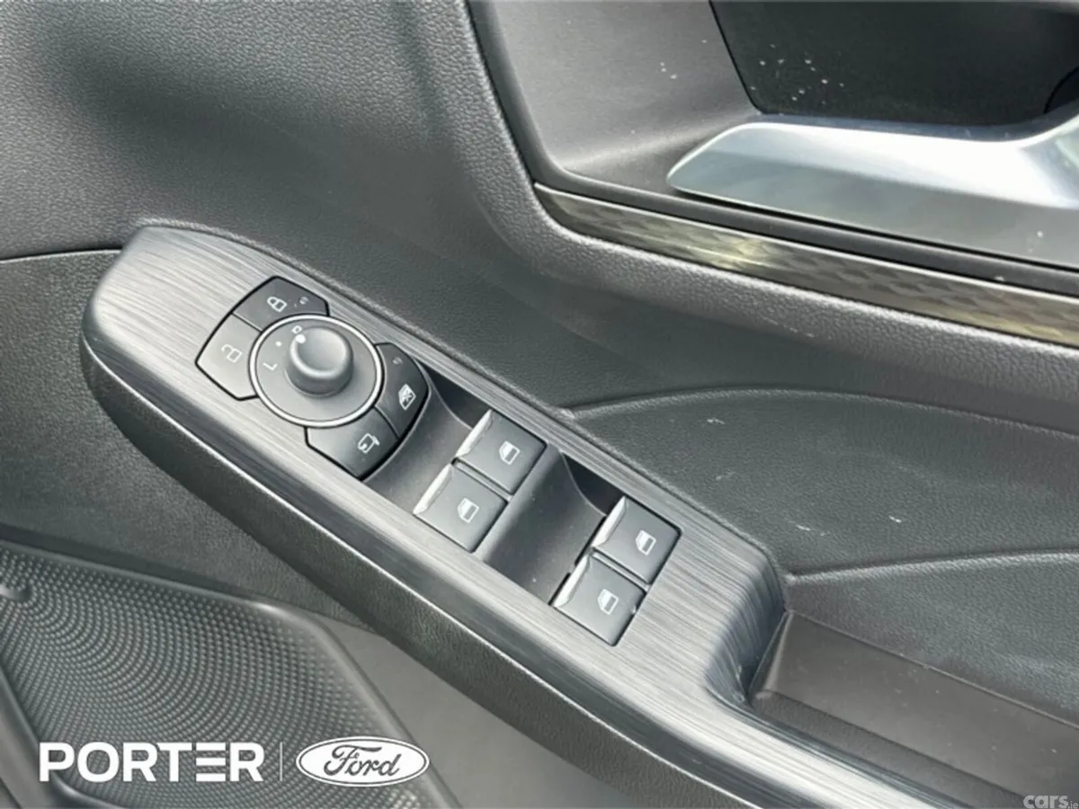 Ford Kuga SUV, Petrol Plug-in Hybrid, 2026, Black