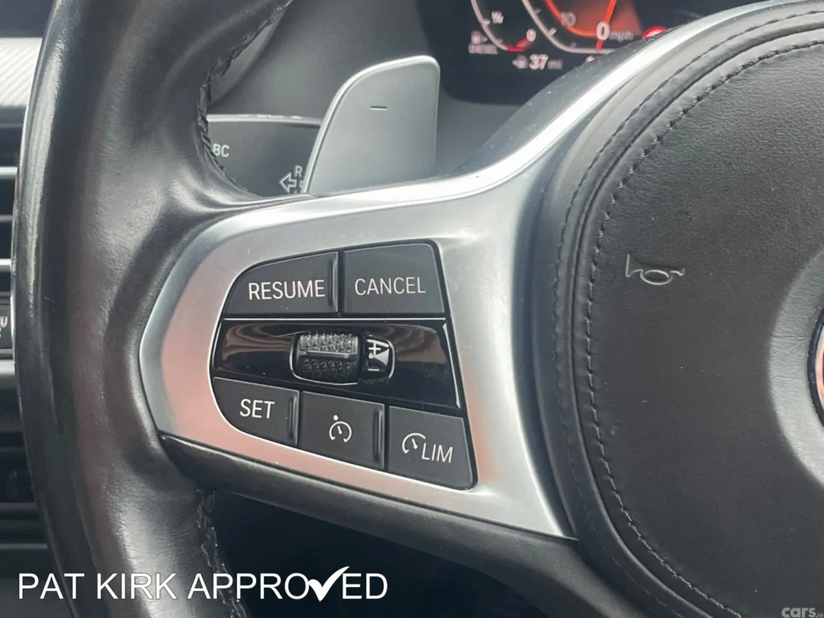 BMW 1-Series Hatchback, Diesel, 2021, Blue