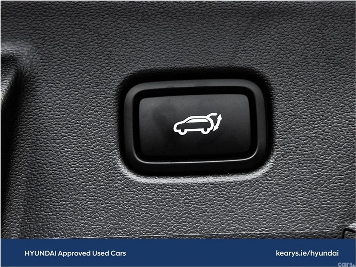 Hyundai Tucson SUV, Petrol Plug-in Hybrid, 2026, Black