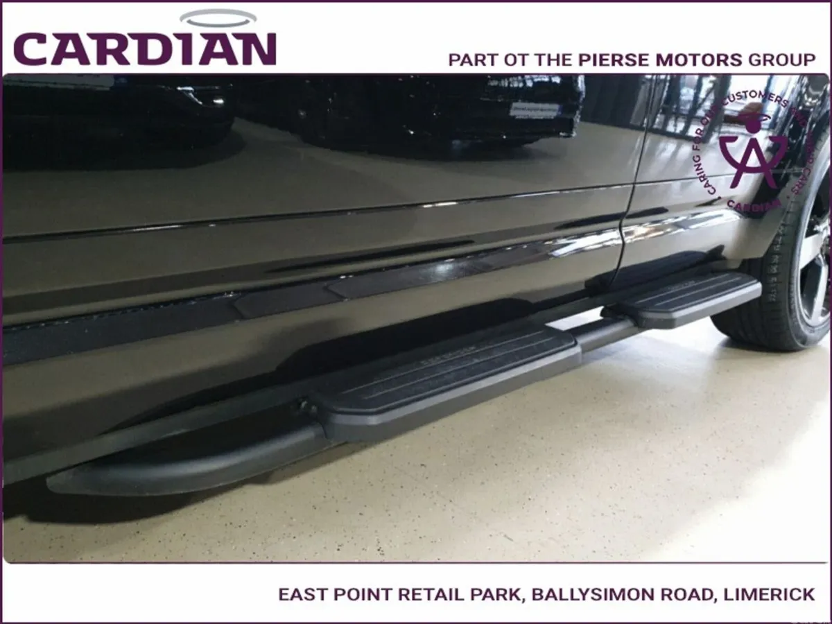 Land Rover Defender SUV, Petrol Plug-in Hybrid, 2023, Black