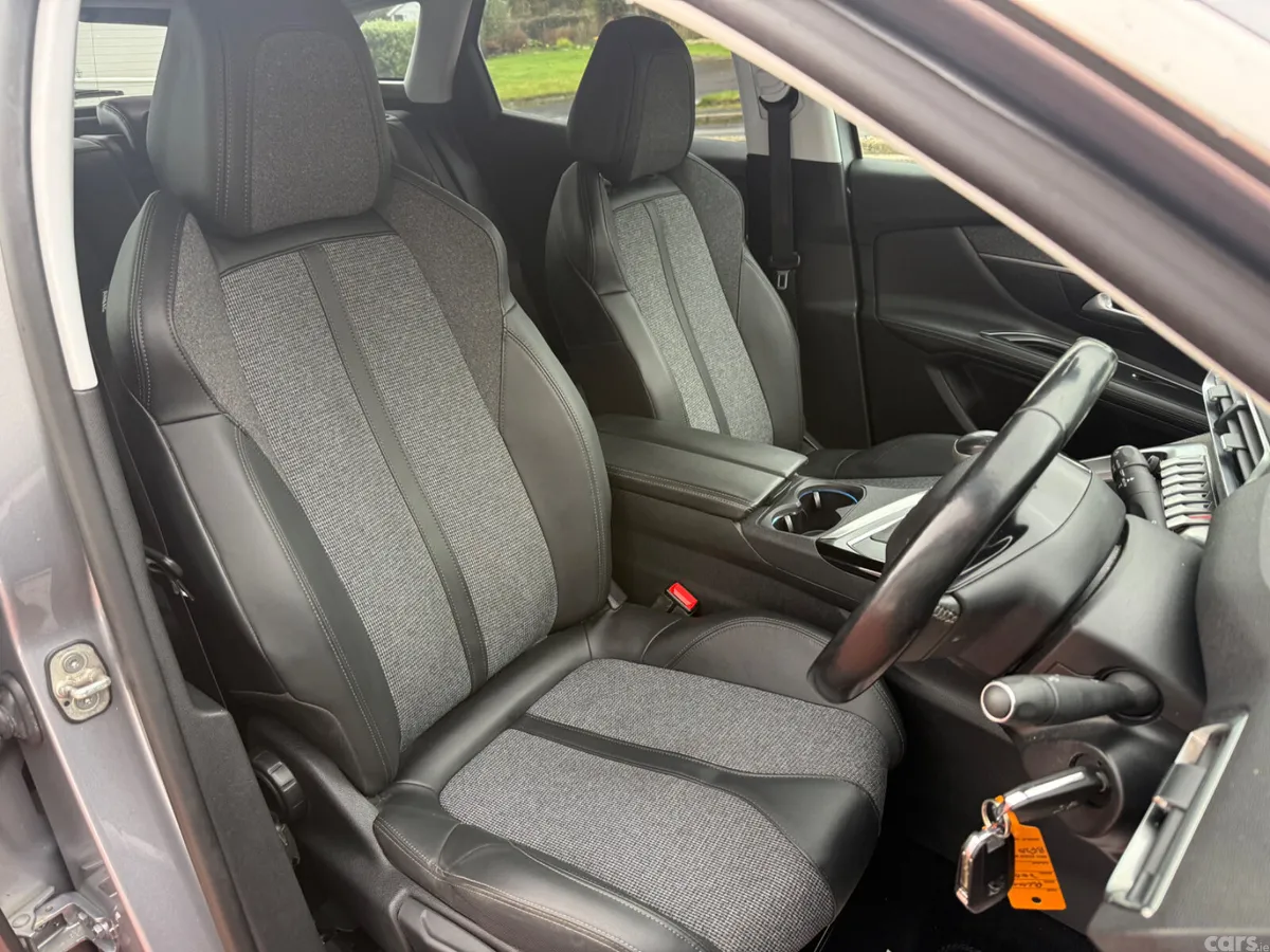 Peugeot 3008 SUV, Diesel, 2020, Grey