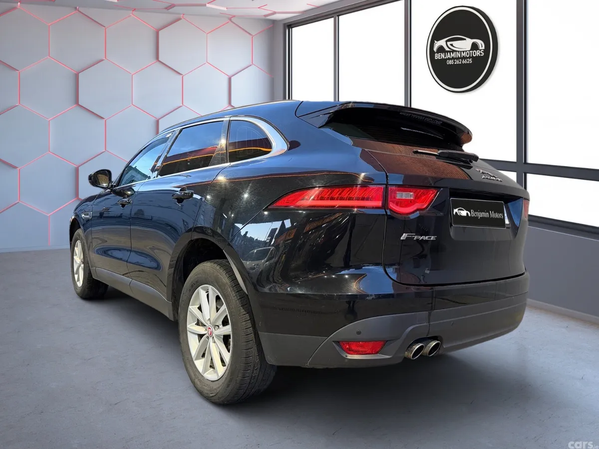 Jaguar F-Pace SUV, Diesel, 2016, Black
