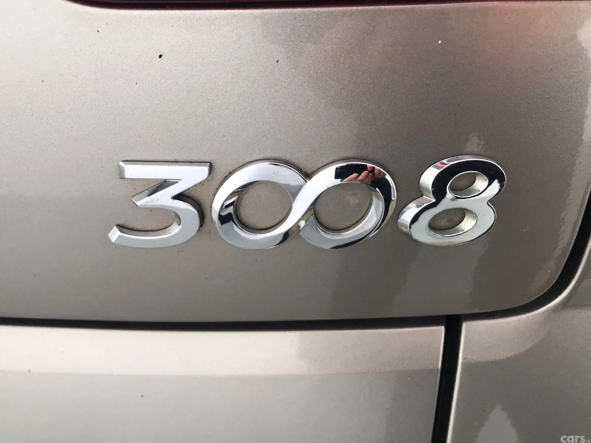 Peugeot 3008 SUV, Diesel, 2014, Grey
