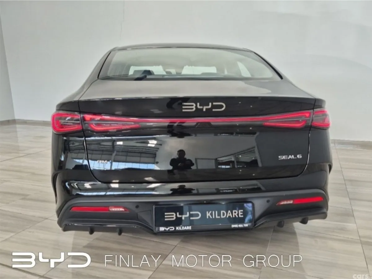 BYD Seal 6 Saloon, Petrol Plug-in Hybrid, 2026, Black
