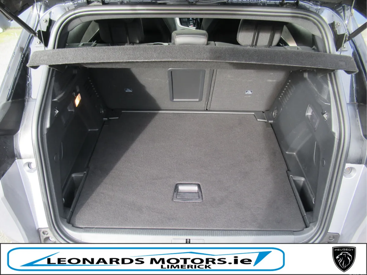 Peugeot 3008 SUV, Diesel, 2024, Grey