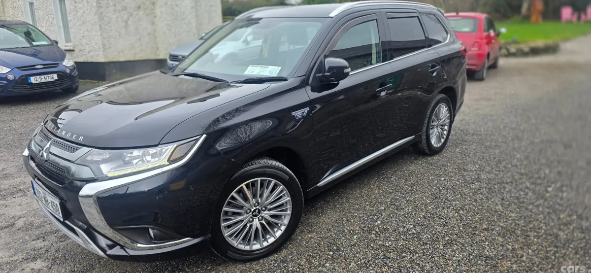 Mitsubishi Outlander SUV, Petrol Plug-in Hybrid, 2020, Black
