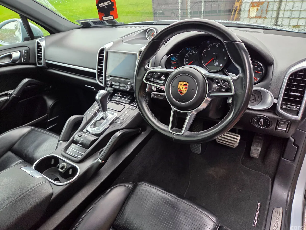 Porsche Cayenne Van, Diesel, 2018, Silver