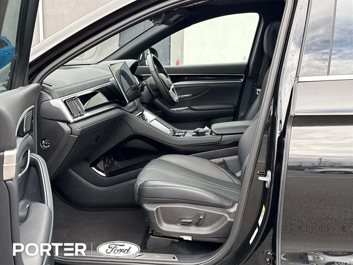 BYD SEAL U SUV, Petrol Hybrid, 2025, Black