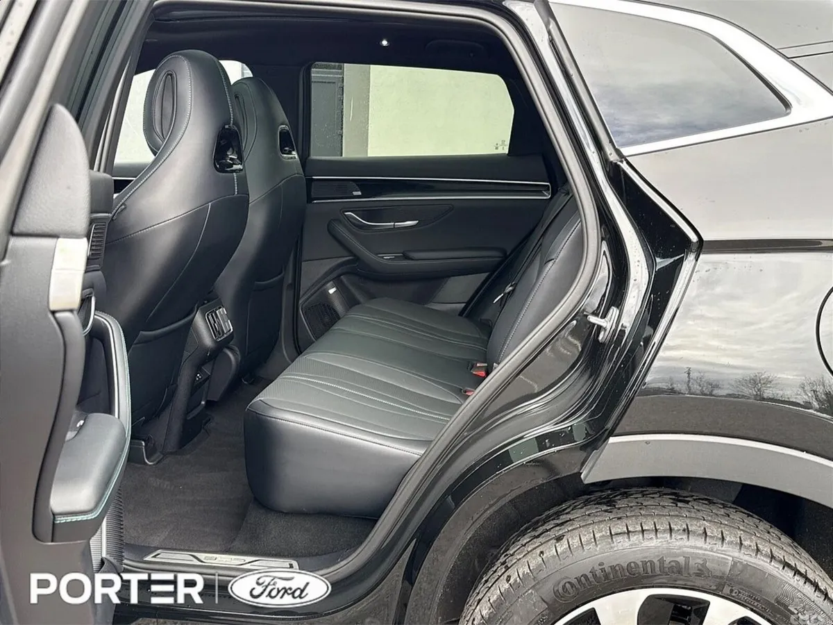 BYD SEAL U SUV, Petrol Hybrid, 2025, Black