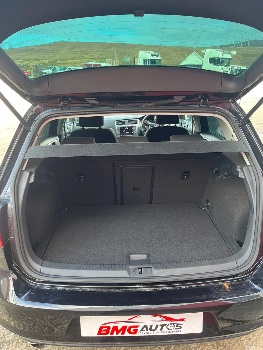 Volkswagen Golf Hatchback, Petrol, 2016, Black