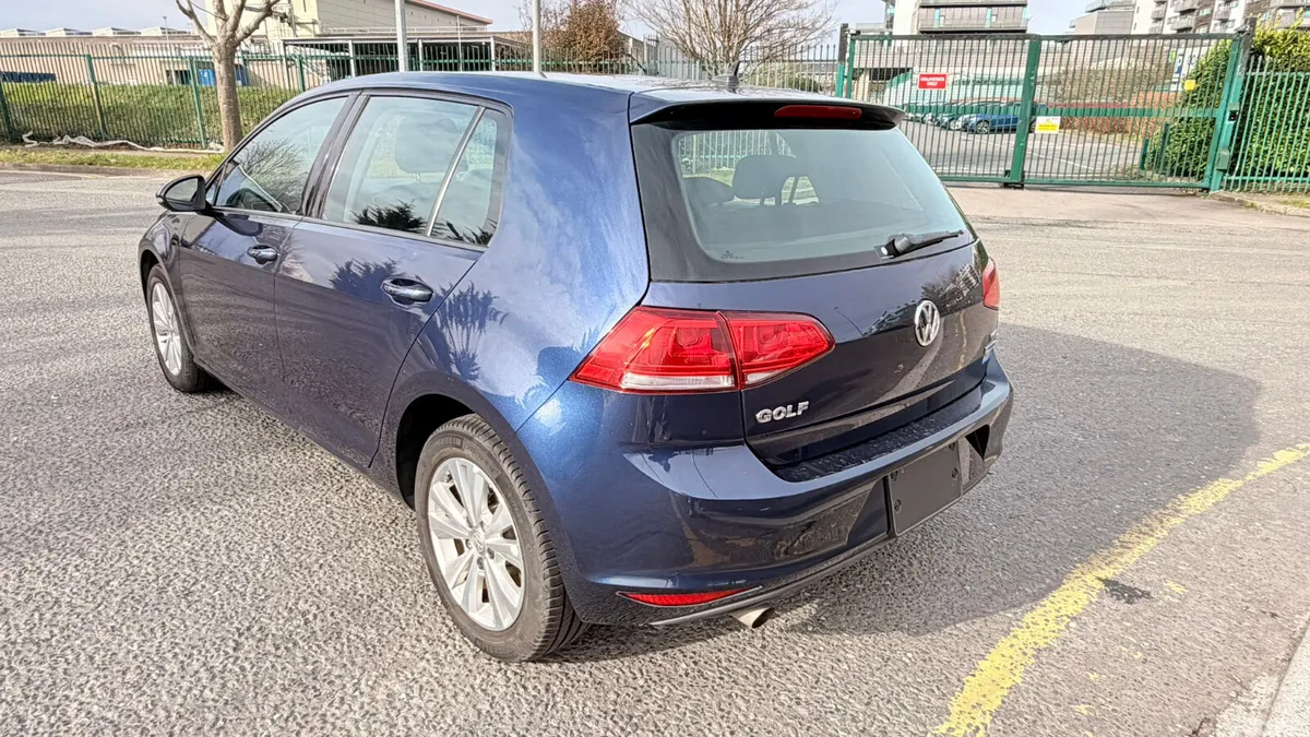 Volkswagen Golf Hatchback, Petrol, 2015, Blue