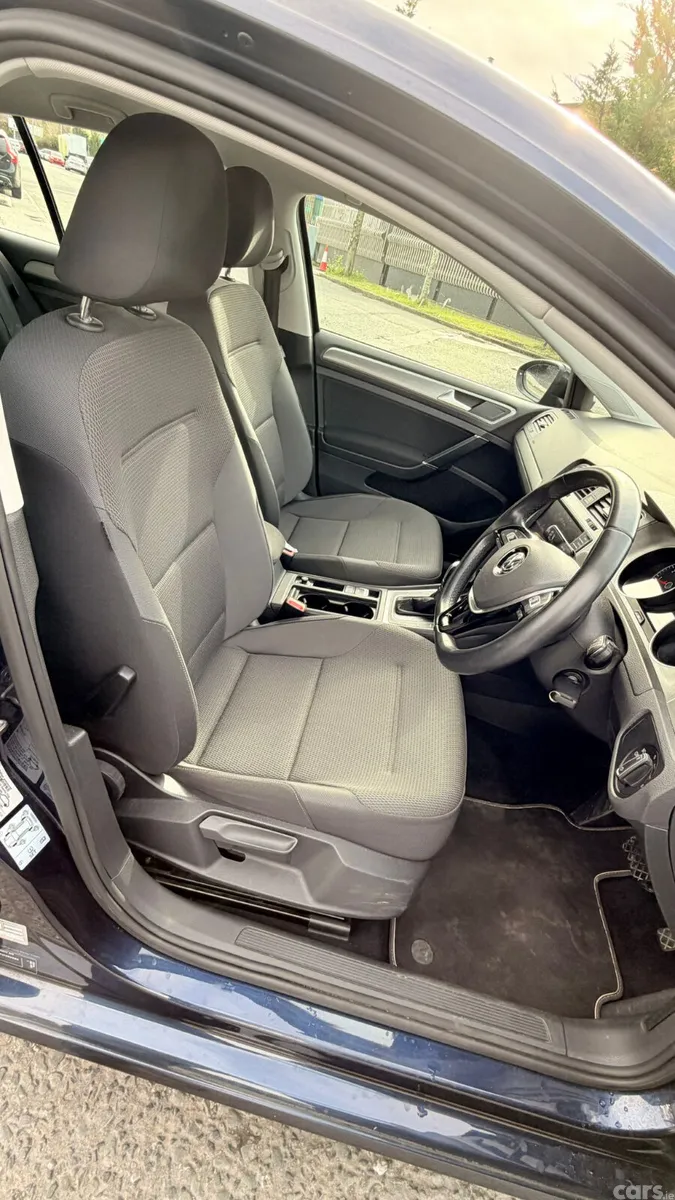 Volkswagen Golf Hatchback, Petrol, 2015, Blue
