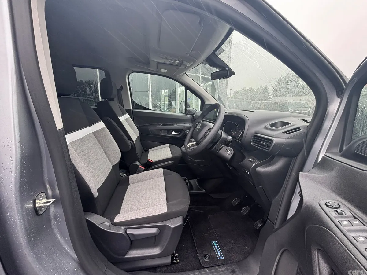 Citroen Berlingo MPV, Diesel, 2024, Grey