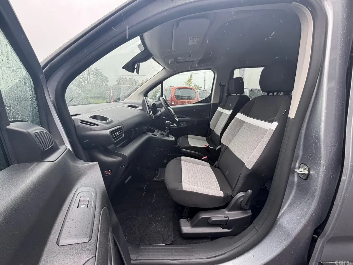 Citroen Berlingo MPV, Diesel, 2024, Grey