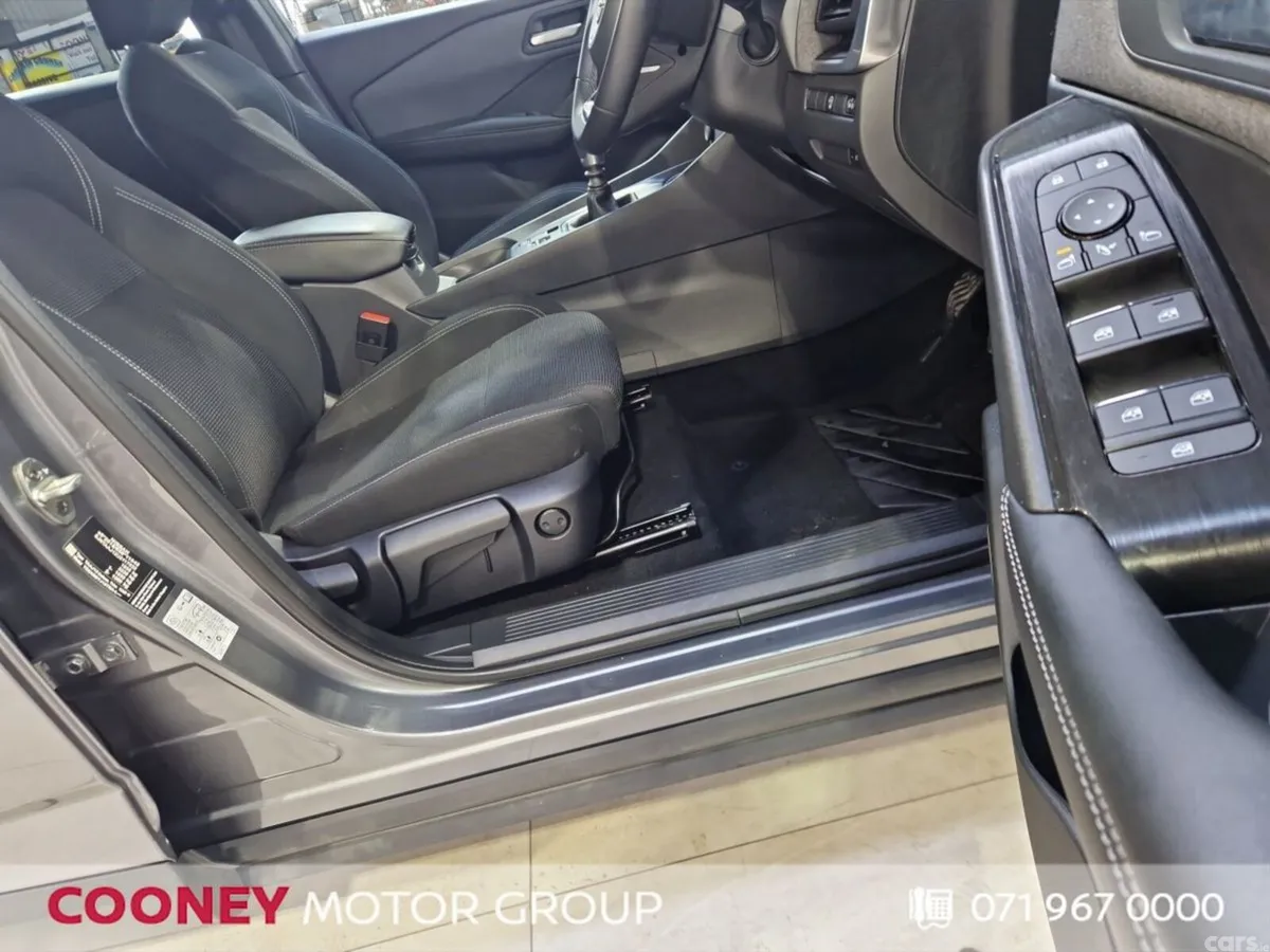 Nissan Qashqai MPV, Petrol, 2026, Grey