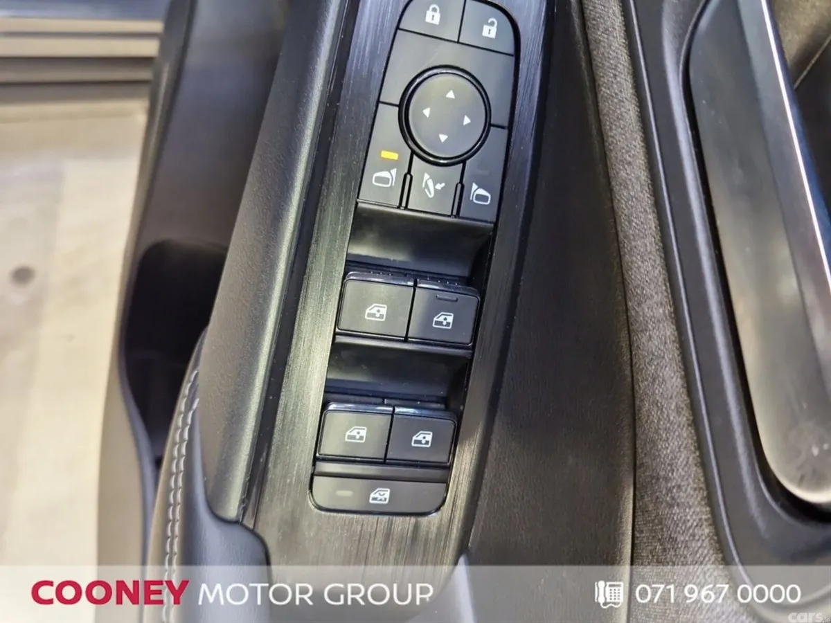 Nissan Qashqai MPV, Petrol, 2026, Grey
