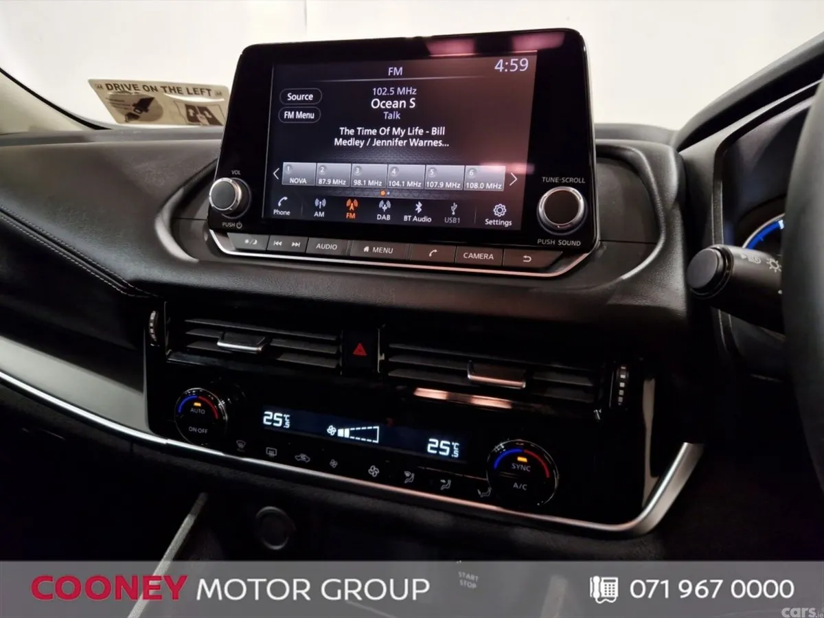 Nissan Qashqai MPV, Petrol, 2024, White