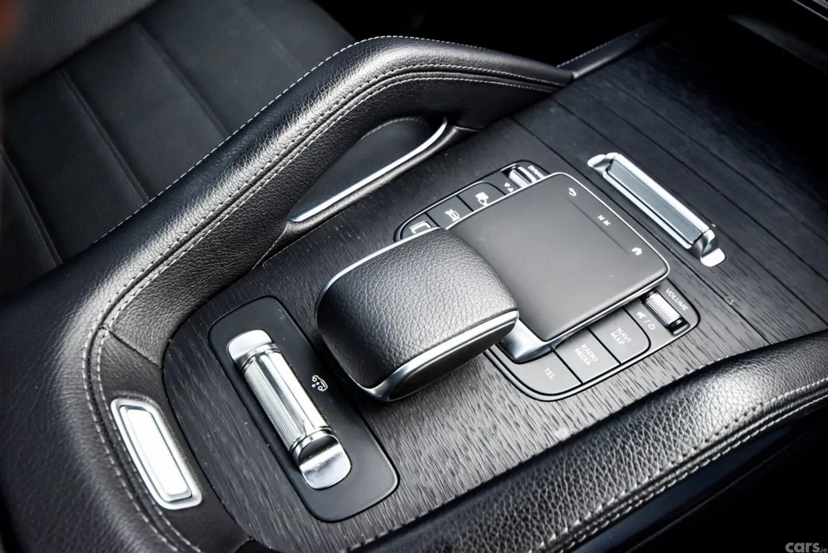 Mercedes-Benz GLE SUV, Petrol Plug-in Hybrid, 2025, Black