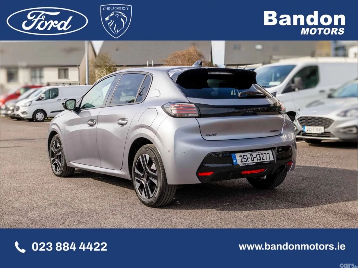 Peugeot 208 Hatchback, Petrol, 2025, Grey
