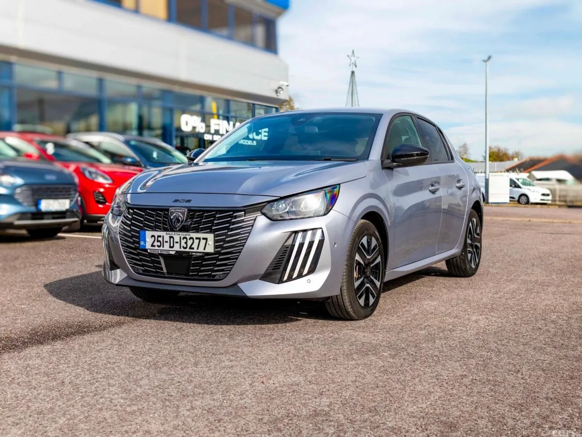 Peugeot 208 Hatchback, Petrol, 2025, Grey
