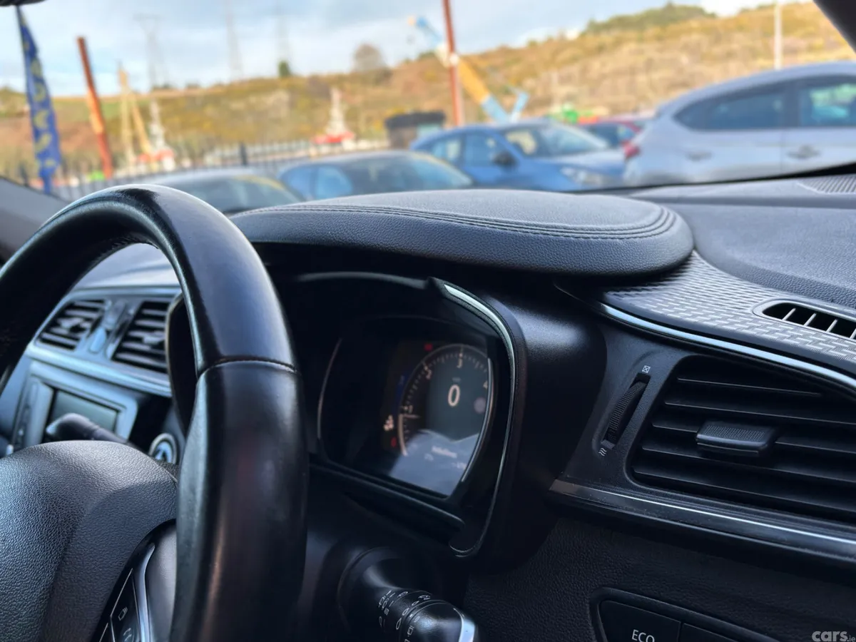 Renault Kadjar SUV, Diesel, 2018, Grey