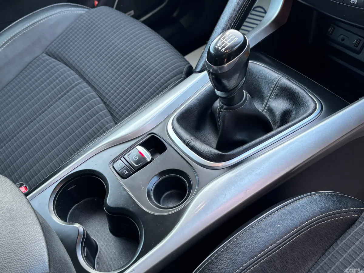 Renault Kadjar SUV, Diesel, 2018, Grey