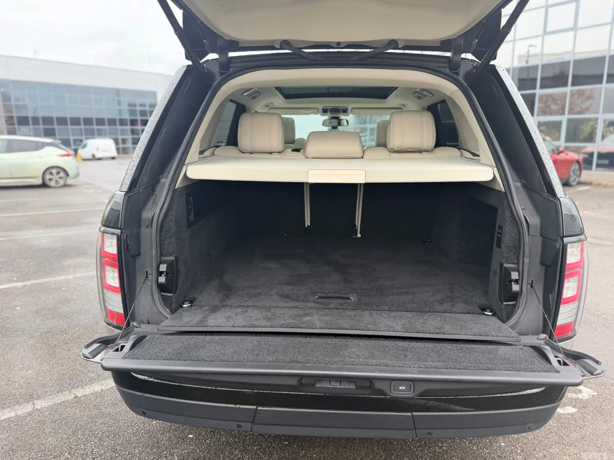 Land Rover Range Rover SUV, Diesel, 2013, Black