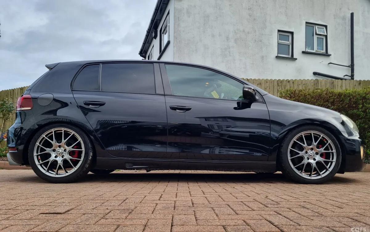 Volkswagen Golf Hatchback, Petrol, 2012, Black