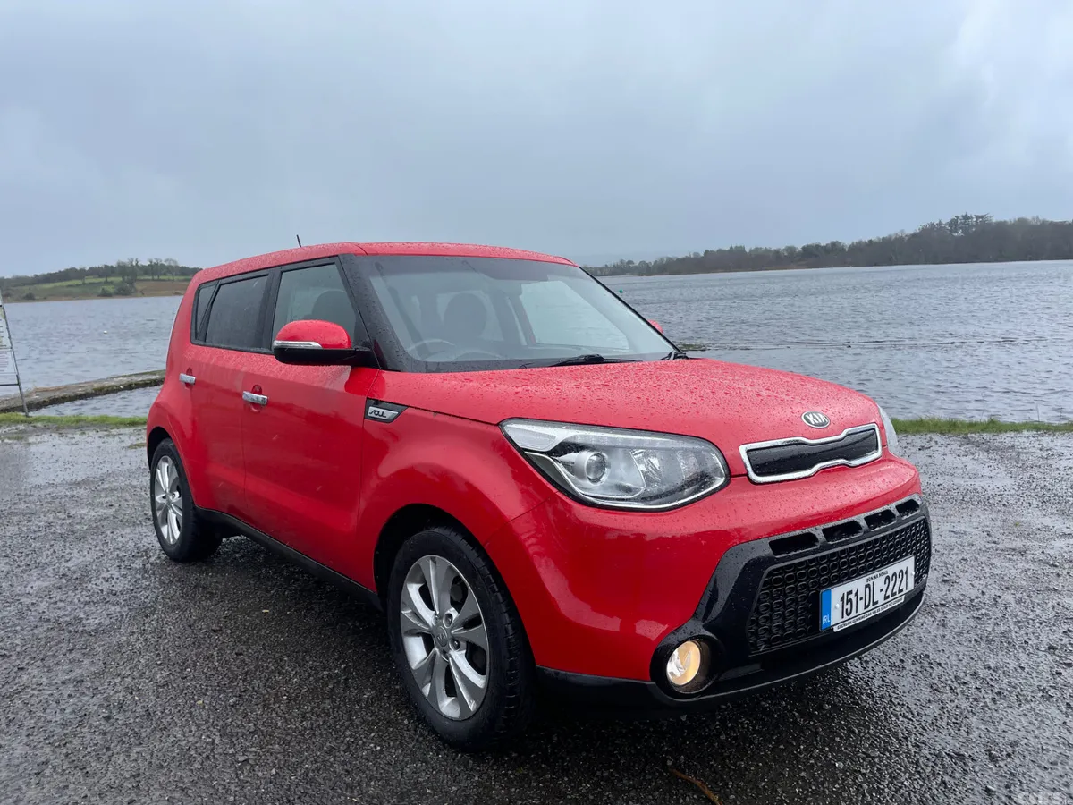Kia Soul Hatchback, Diesel, 2015, Red