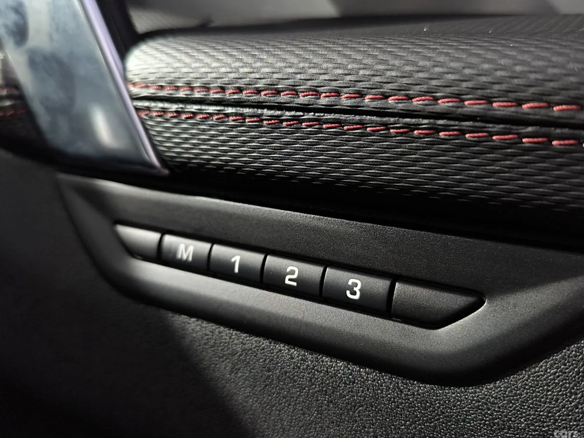 Land Rover Discovery Sport SUV, Petrol Plug-in Hybrid, 2023, Silver