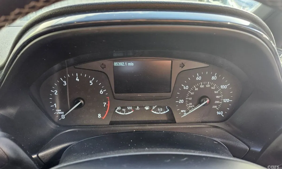 Ford Fiesta Hatchback, Petrol, 2018, Red