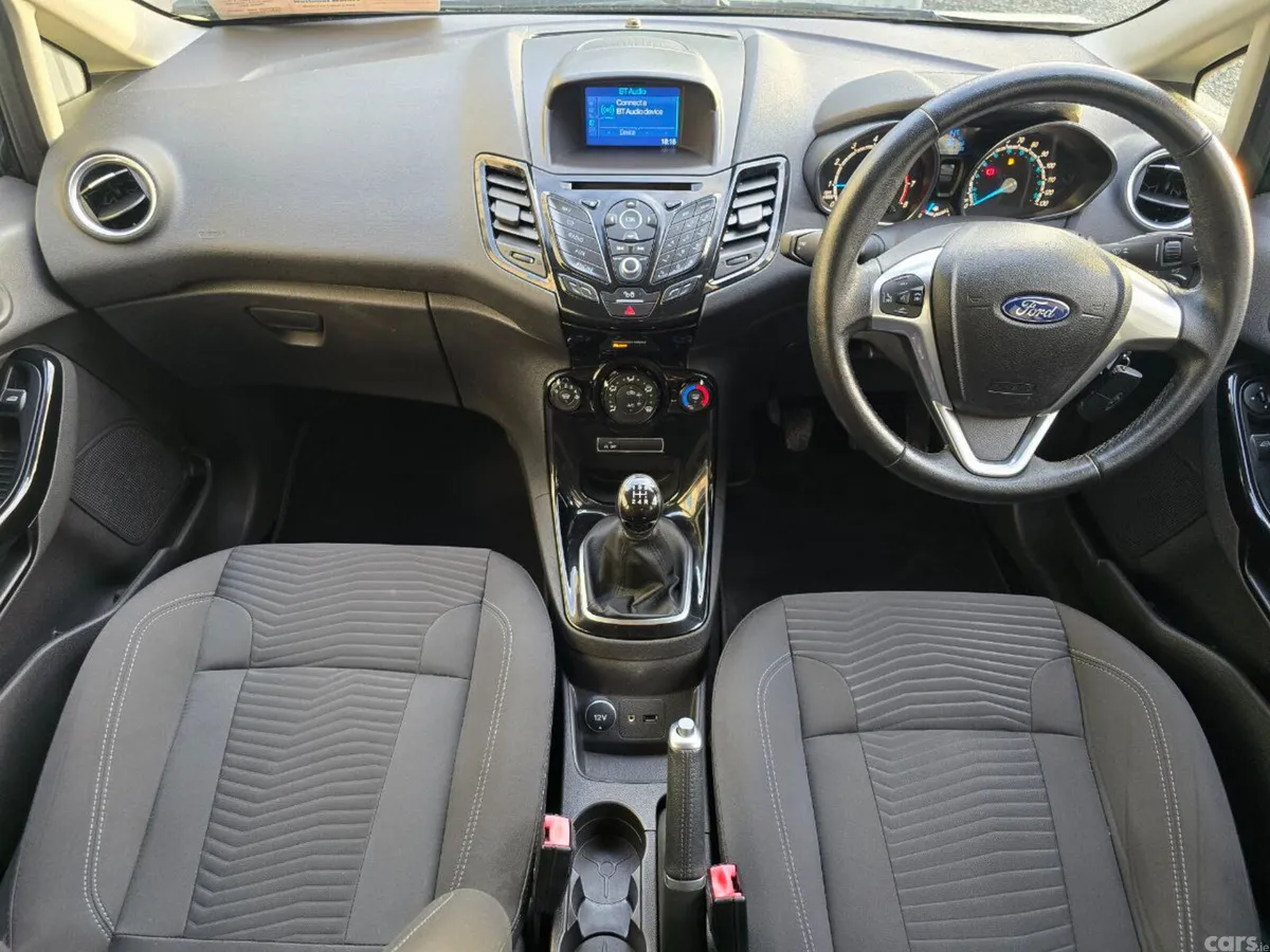 Ford Fiesta Hatchback, Petrol, 2016, Black