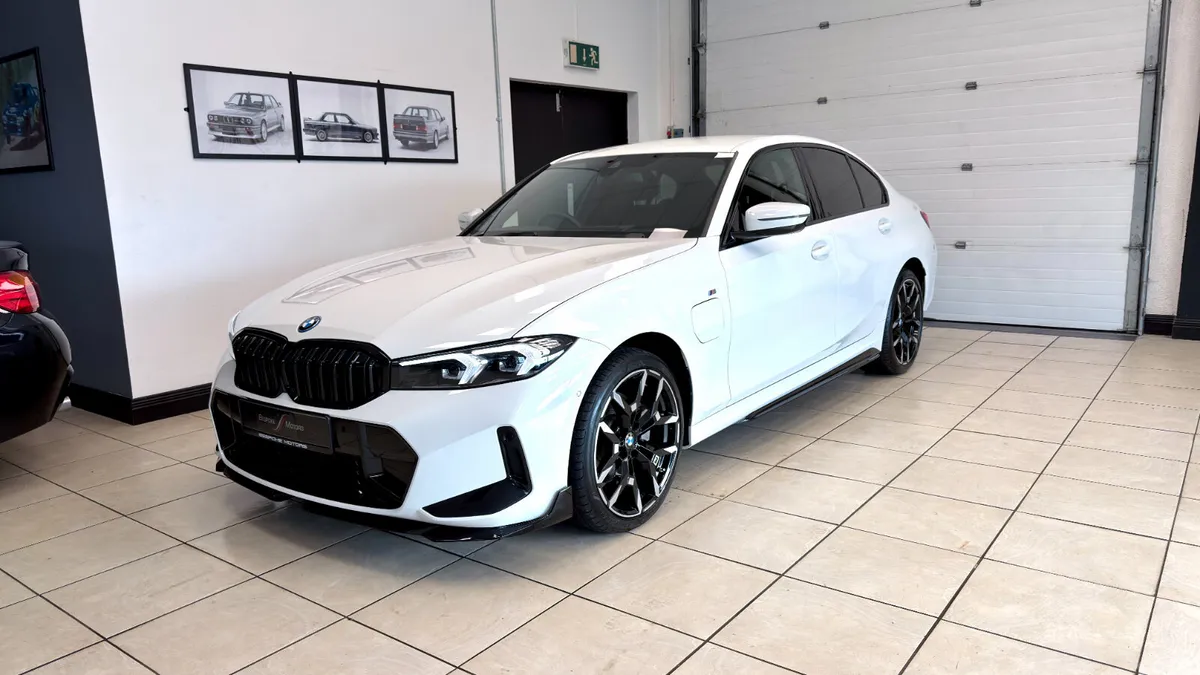 BMW 3-Series Saloon, Petrol Hybrid, 2025, White