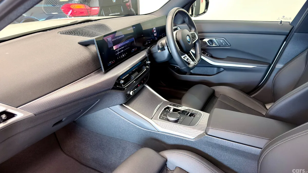 BMW 3-Series Saloon, Petrol Hybrid, 2025, White