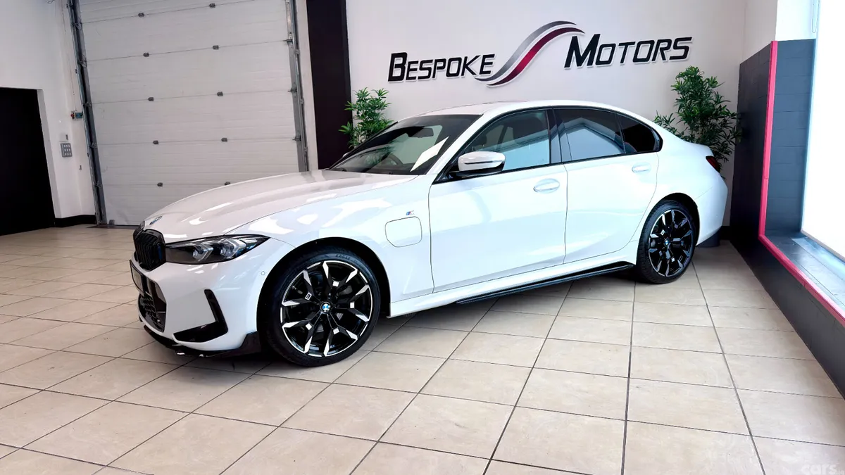 BMW 3-Series Saloon, Petrol Hybrid, 2025, White