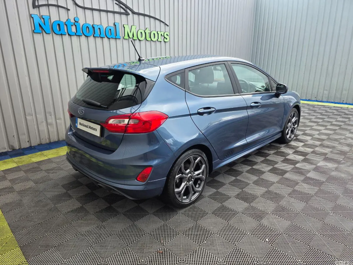 Ford Fiesta Hatchback, Petrol, 2019, Blue