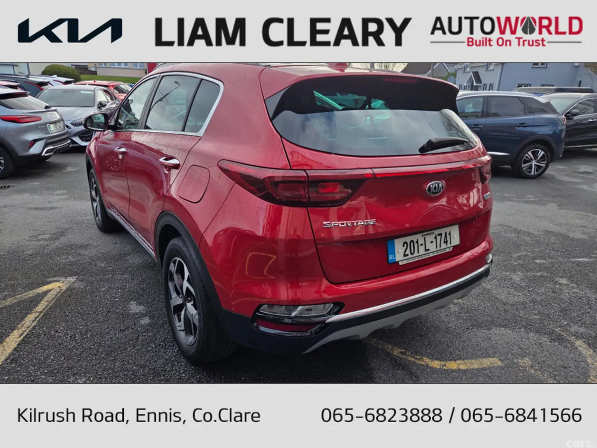 Kia Sportage MPV, Diesel Hybrid, 2020, Red