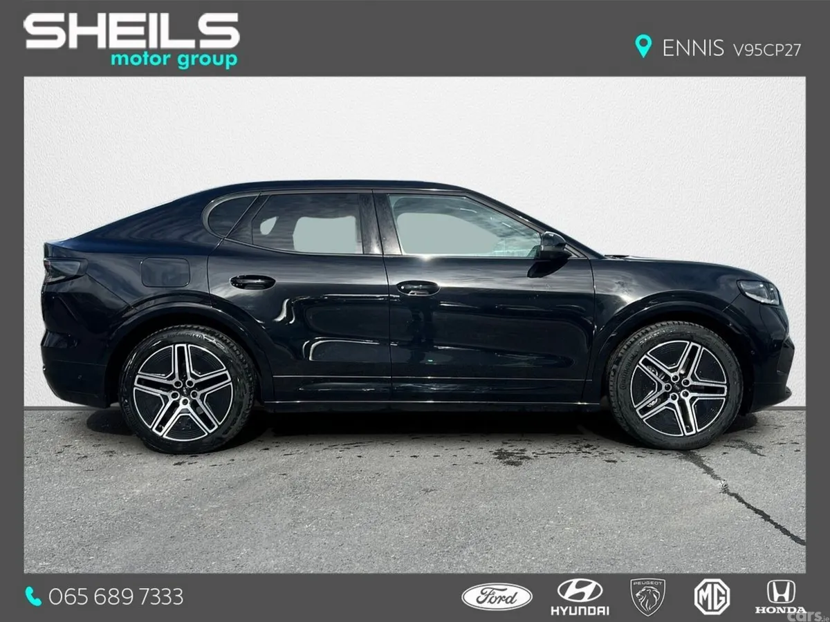 Ford Capri MPV, Electric, 2026, Black