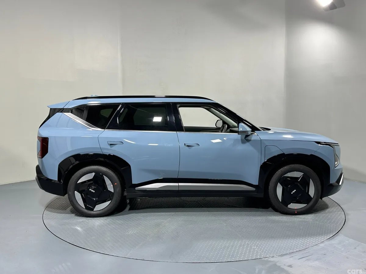 Kia EV5 SUV, Electric, 2026, Blue