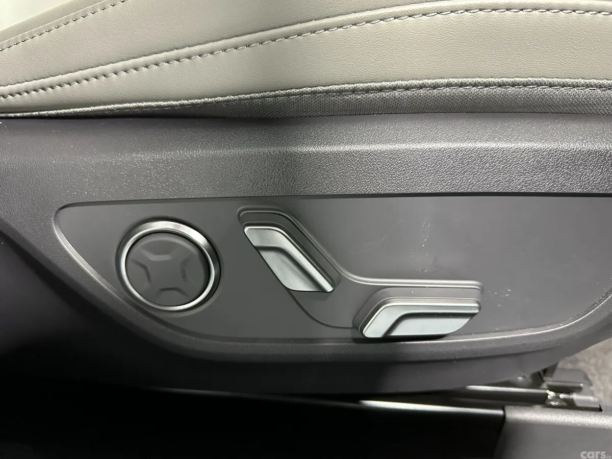 Kia EV5 SUV, Electric, 2026, Blue