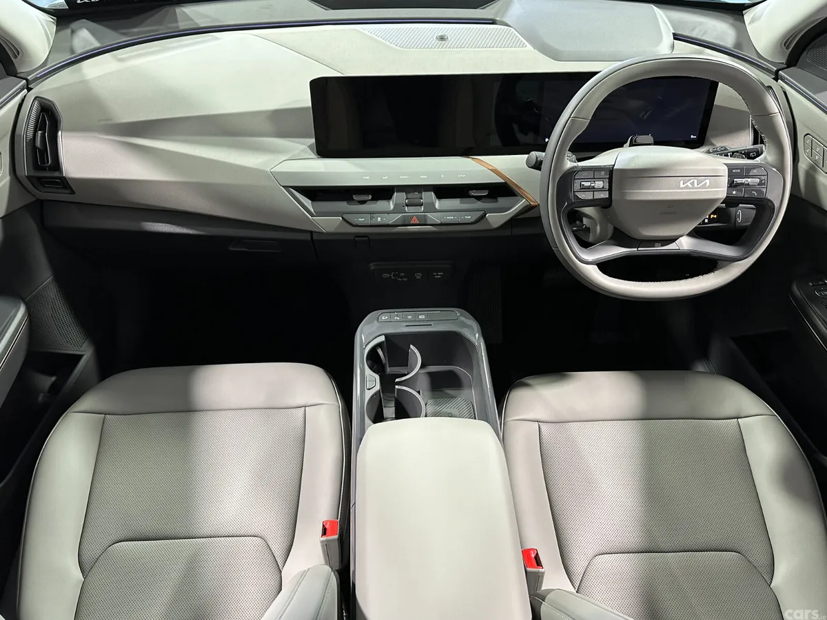 Kia EV5 SUV, Electric, 2026, Blue